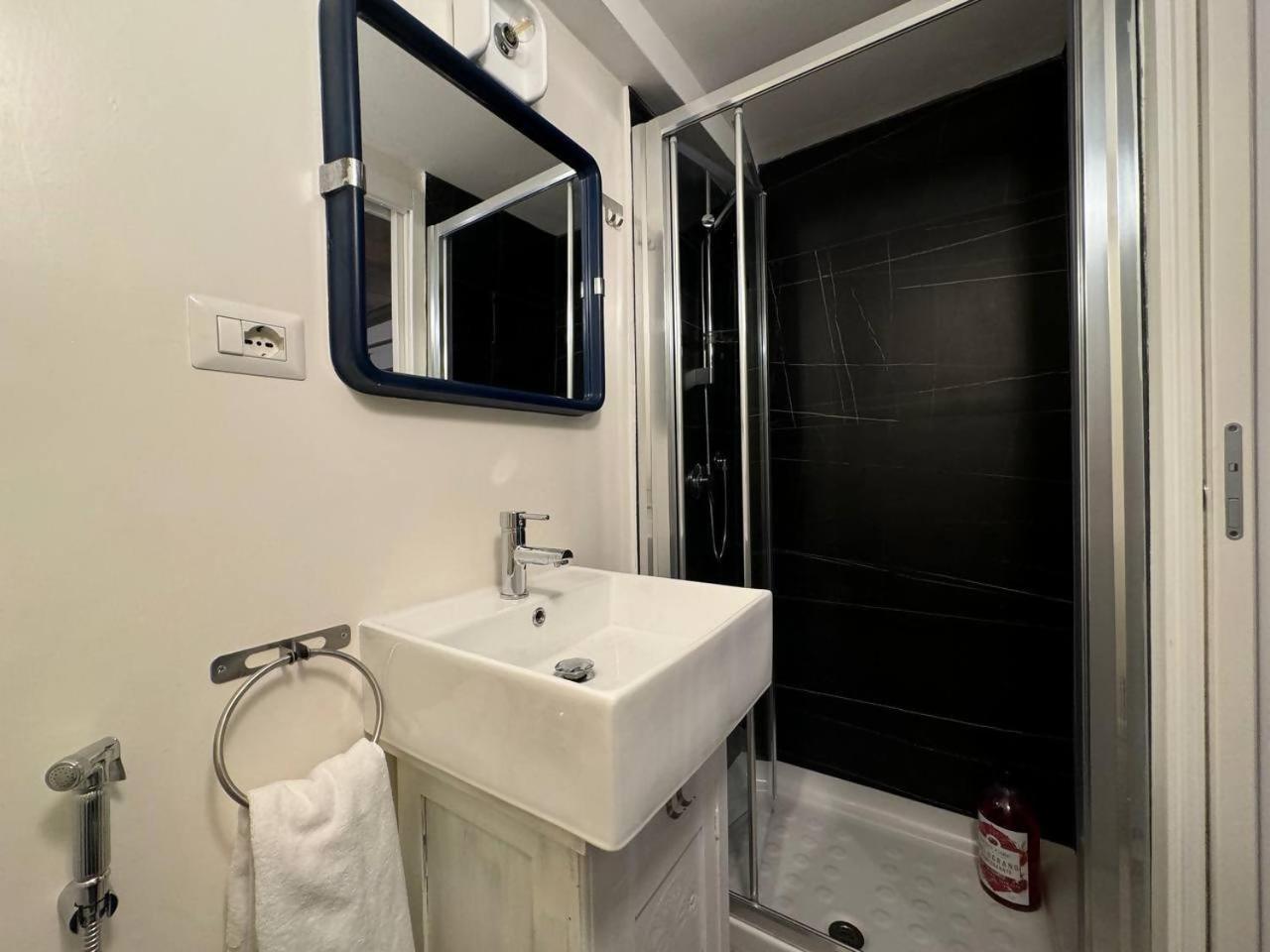 Appartamento Casa Domenico In Centro Torino Esterno foto